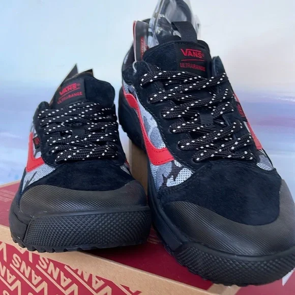 Vans Men’s Ultrarange Exo
Arctic Camo Black
VN0A5KS4BLK
Sneakers - Picture 8 of 16